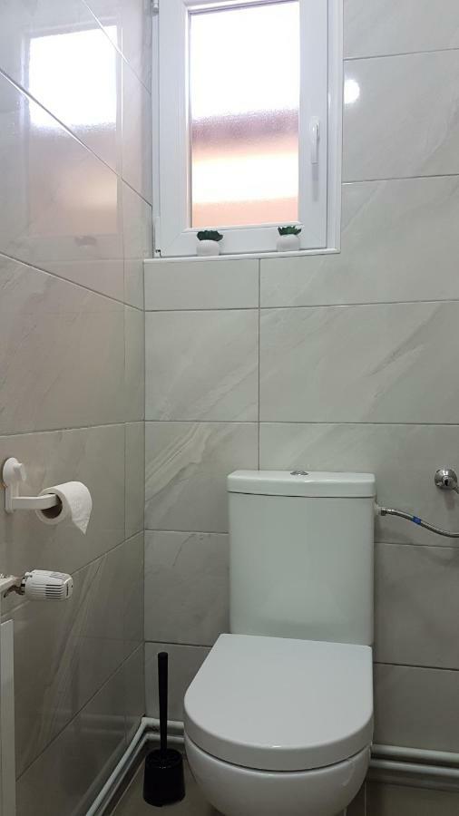 Marko Airport Rooms Velika Gorica Esterno foto