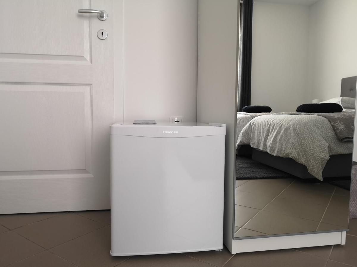 Marko Airport Rooms Velika Gorica Esterno foto